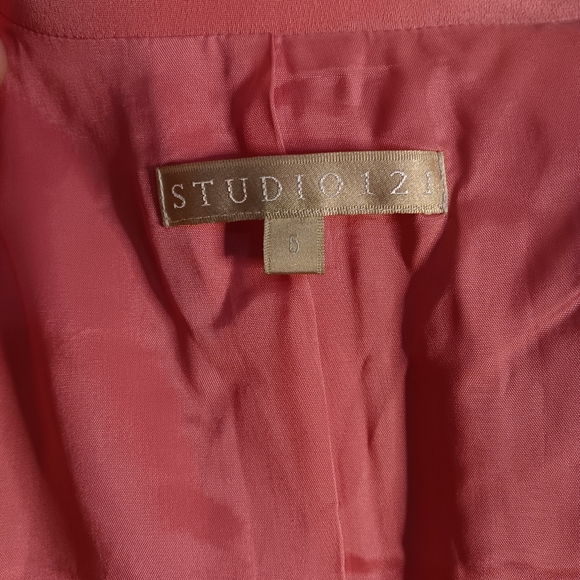 Studio 121 blazer - Picture 7 of 8